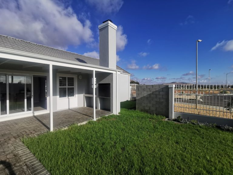 New Release: Beautiful Cape Modern Freehold Homes in Pinehurst Phase Seven